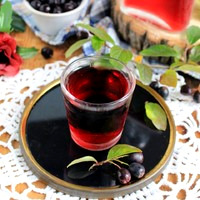 nastoika na chernoplodnoi ryabine na samogone 1568135961 7 min