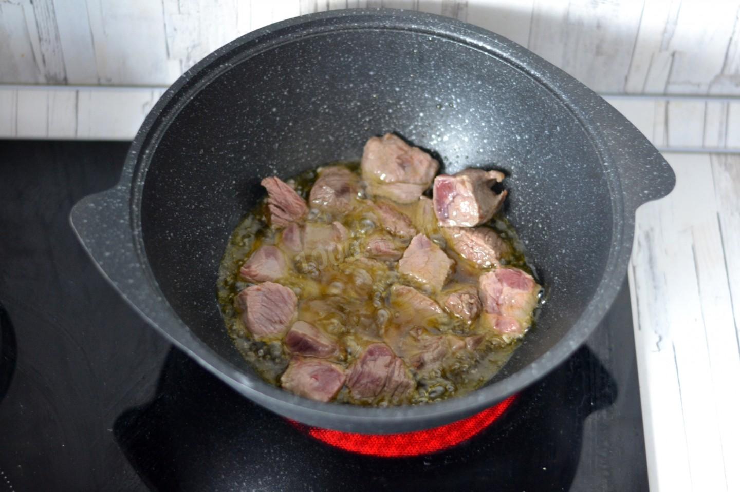 Макароны с мясом в казане на плите рецепт с фото пошагово