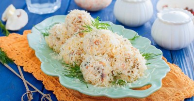 Салат рафаэлло с курицей и грибами