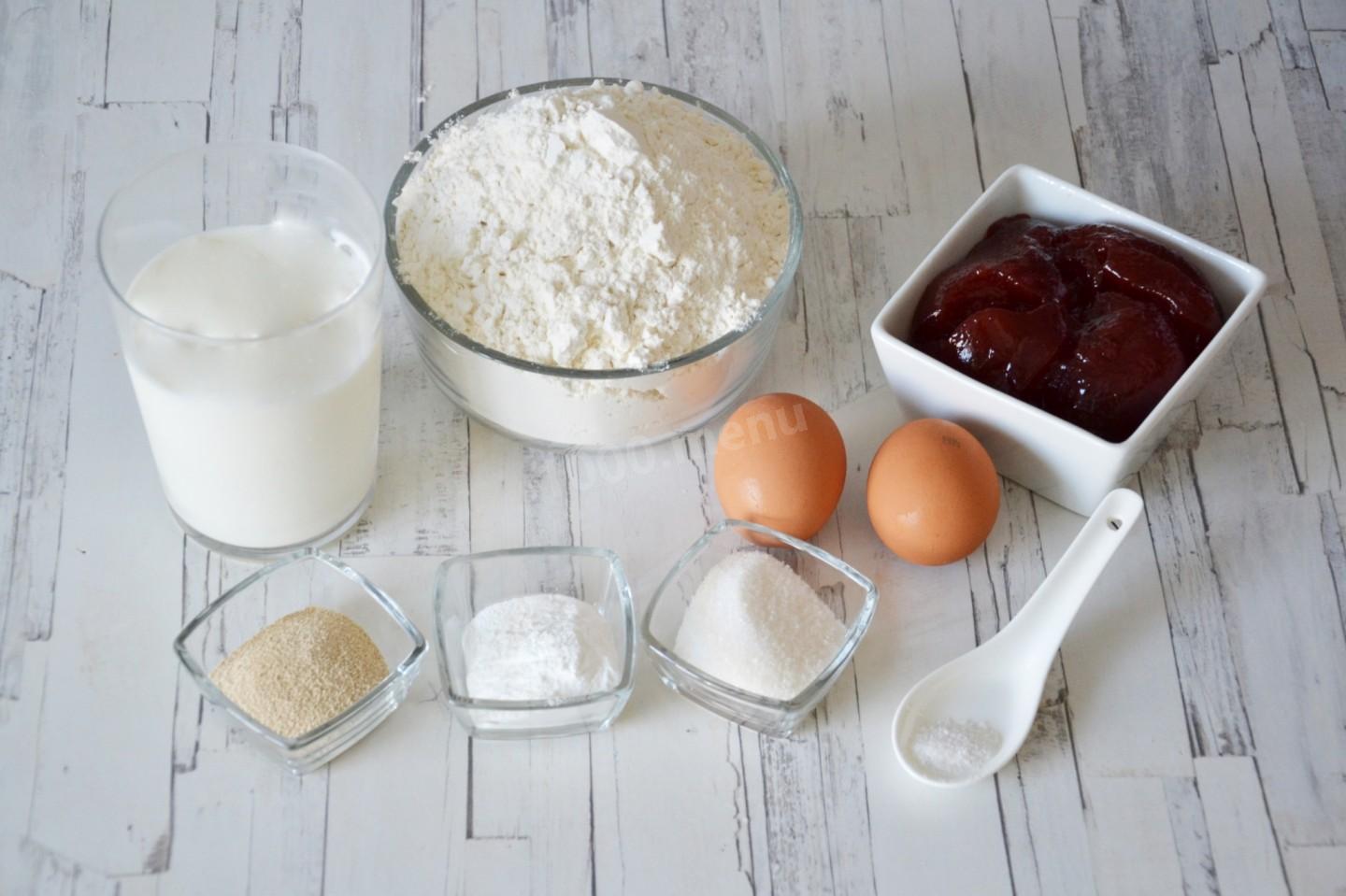 Приготовление теста ингредиенты. Молоко с тестом блюдо. Набор продуктов яйца мука капуста сахар повидло.