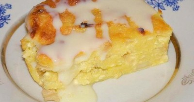 Запеканка с творогом, манкой и яблоками на взбитых белках