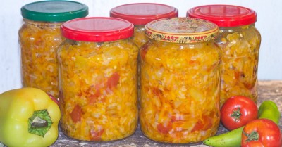 Салат на зиму с рисом и овощами