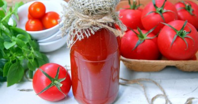 Томатный кетчуп из помидор на зиму простой заготовки