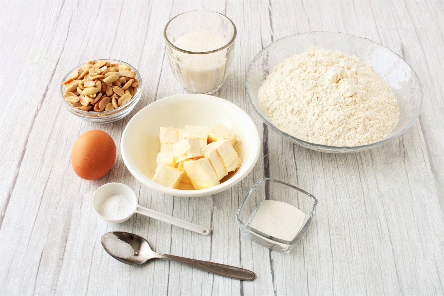Песочное печенье масло мука яйцо разрыхлитель. Продукты в холодильнике мука масло молоко соль.
