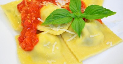 Равиоли с сыром и шпинатом