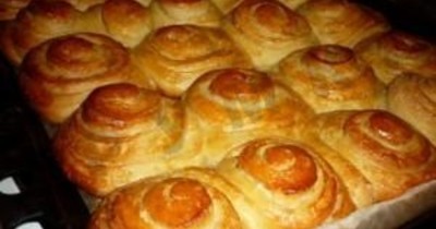  Сладкие булочки из дрожжевого теста - пошаговый рецепт приготовления с фото  