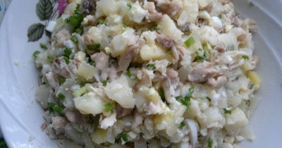 Салат из щучьих голов с картошкой