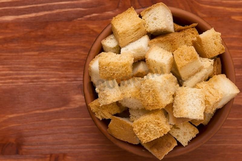 Как приготовить сладкие сухари из белого хлеба