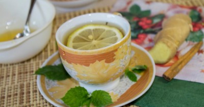 Зеленый чай с имбирем лимоном и медом горячий напиток