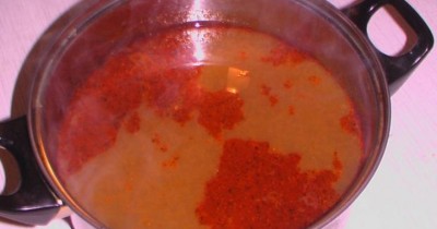 Тайский острый суп с с креветками