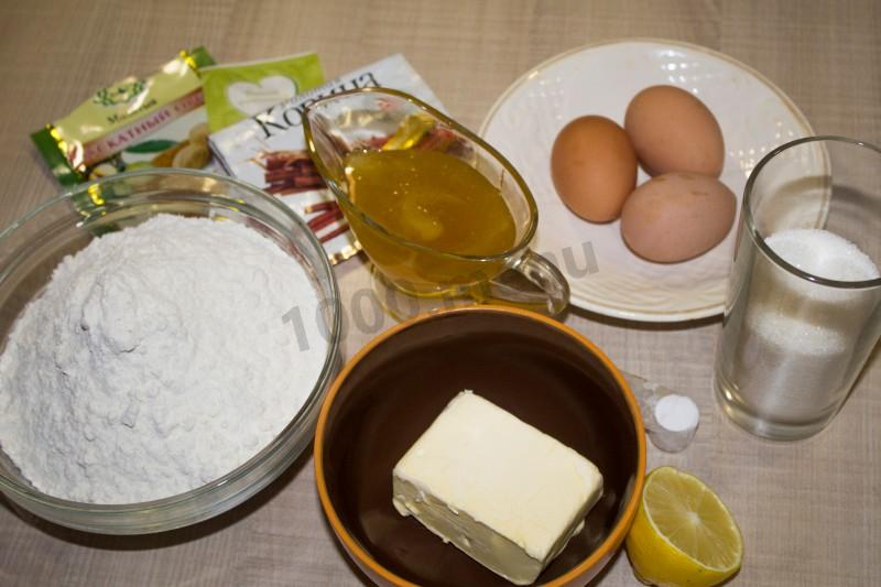 Яйцо масло сливочное сахар мука рецепт. Яйцо мука мёд. Яйца масло. Мука яйца сахар. Мука сахар мед сода яйца.