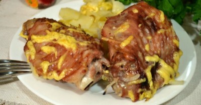 Крылья индейки с картошкой в духовке