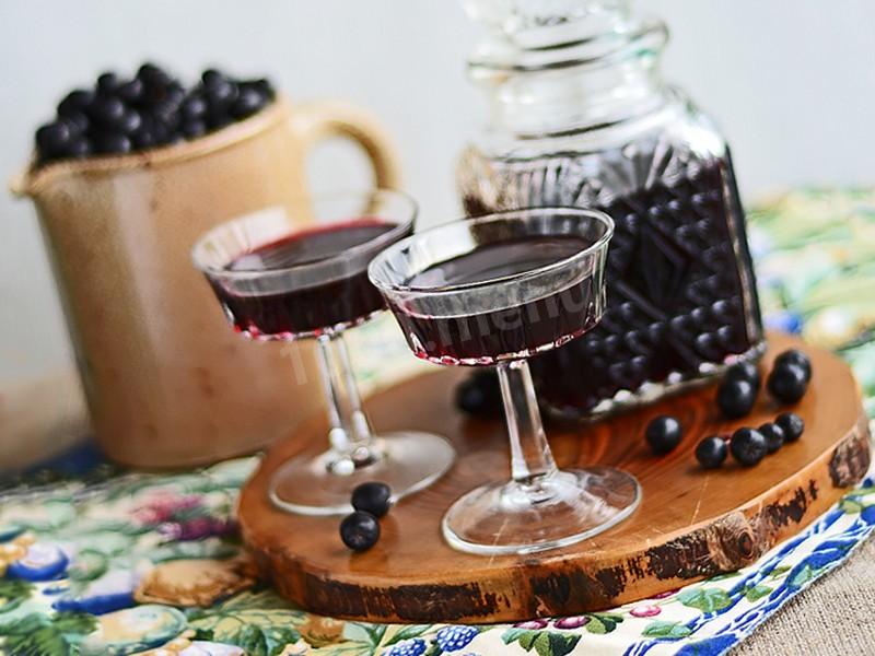 Рецепт приготовления вина из черноплодной рябины