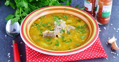 Kharcho s rýží a bramborami klasika