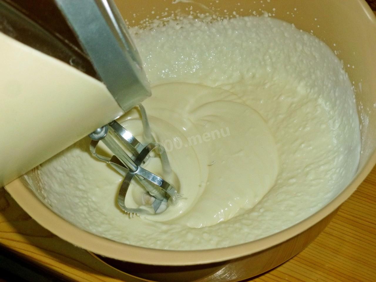 Загуститель для теста. Каким миксером лучше взбивать крем для торта. Рисование жидкое тесто. Чаша для взбивания крема для торта в домашних условиях.