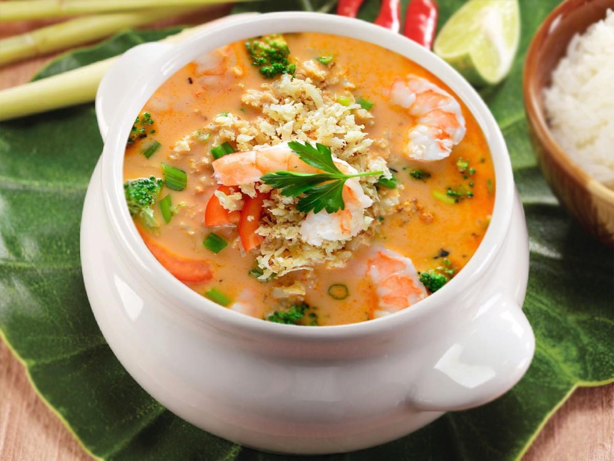 Суп вкусный и простой с фото. Суп "том ям" Tom Yam Soup. Для супа. Красивый суп. Суп красивый и вкусный.
