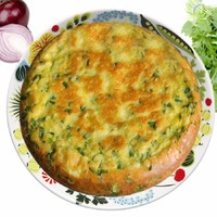 pirog s lukom i yaicom na kislom teste bez drojjei 1513236058 1 min