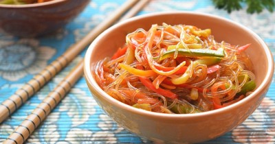 Лапша с овощами по китайски