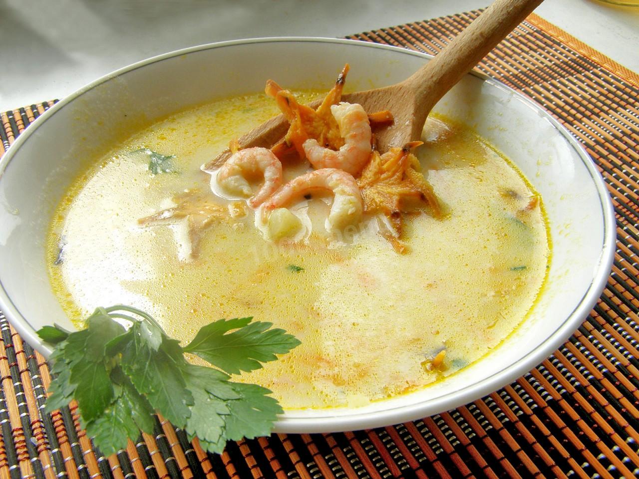 Сырный крем суп с креветками