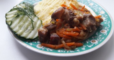 Свинина с дайконом