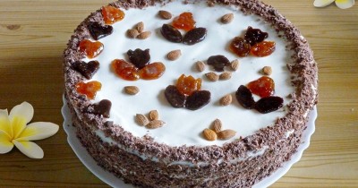 Абрикосово ореховый торт