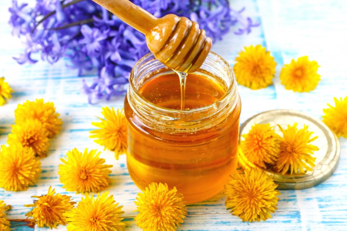 Сироп из одуванчиков. Клеверный мед. Мёд разнотравье. Мёд цветочный. Одуванчиковый мёд.
