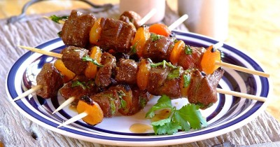 Шиш кебаб из мяса страуса