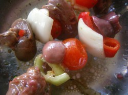 куриная печень шашлык на мангале рецепт. recept shashlyka iz kurinoi pecheni 1529578985 7 min. куриная печень шашлык на мангале рецепт фото. куриная печень шашлык на мангале рецепт-recept shashlyka iz kurinoi pecheni 1529578985 7 min. картинка куриная печень шашлык на мангале рецепт. картинка recept shashlyka iz kurinoi pecheni 1529578985 7 min. 1. В печень добавить масло и специи Forester.