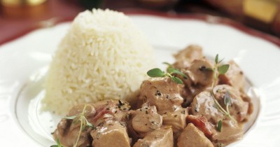 Гуляш из индейки в мультиварке