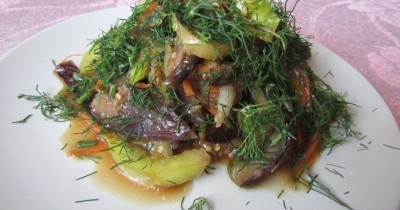 Маринованные баклажаны с овощами по-корейски