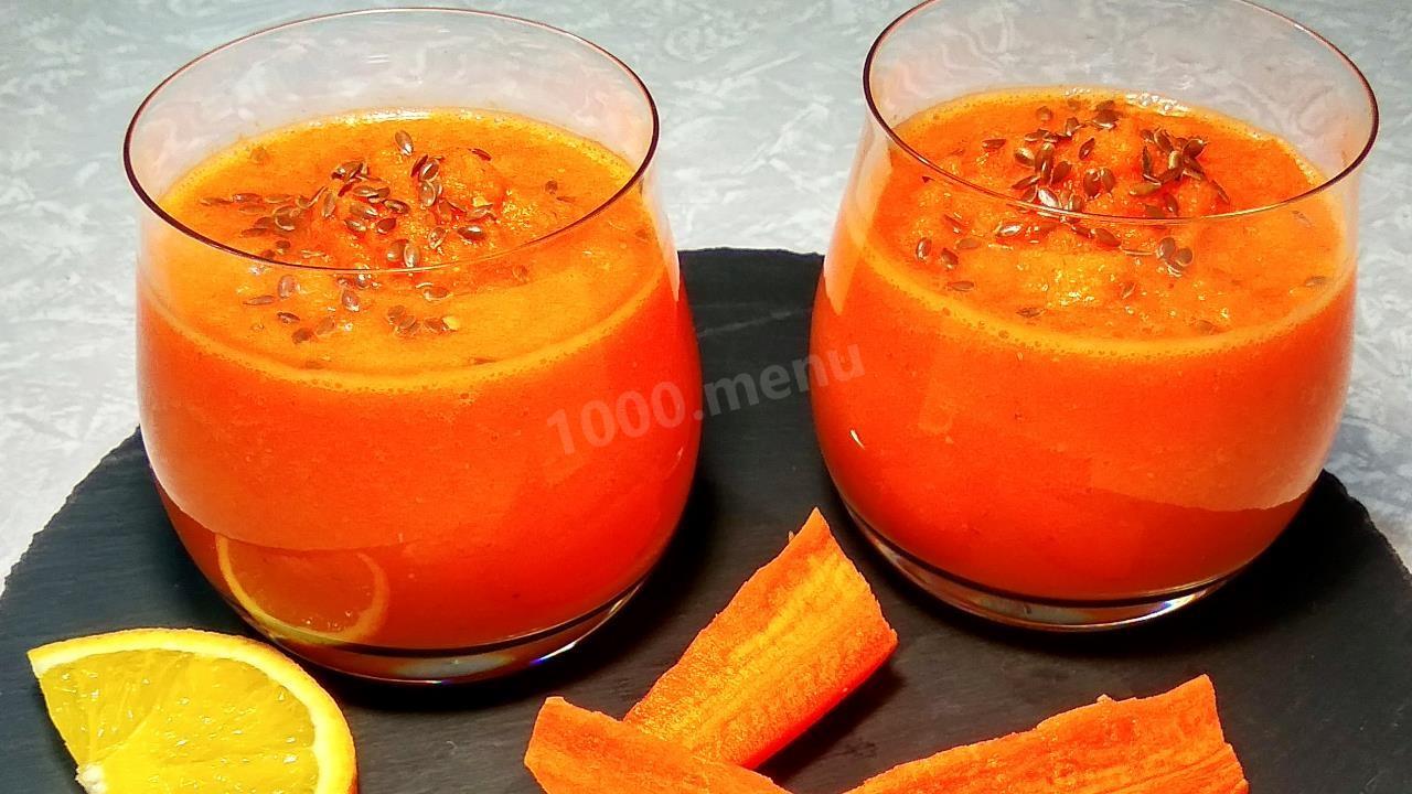 Апельсин в блендере рецепты. Апельсиново морковный смузи. Смузи морковь апельсин. Смузи манго морковь. Морковно яблочный смузи.