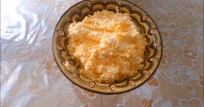 Закуска с плавленым сыром яйцами майонезом