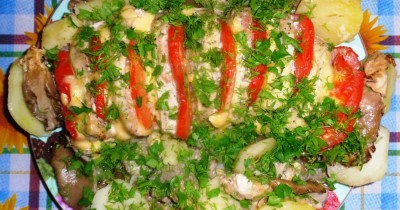 Свинина с помидорами сыром картошкой Гармошка