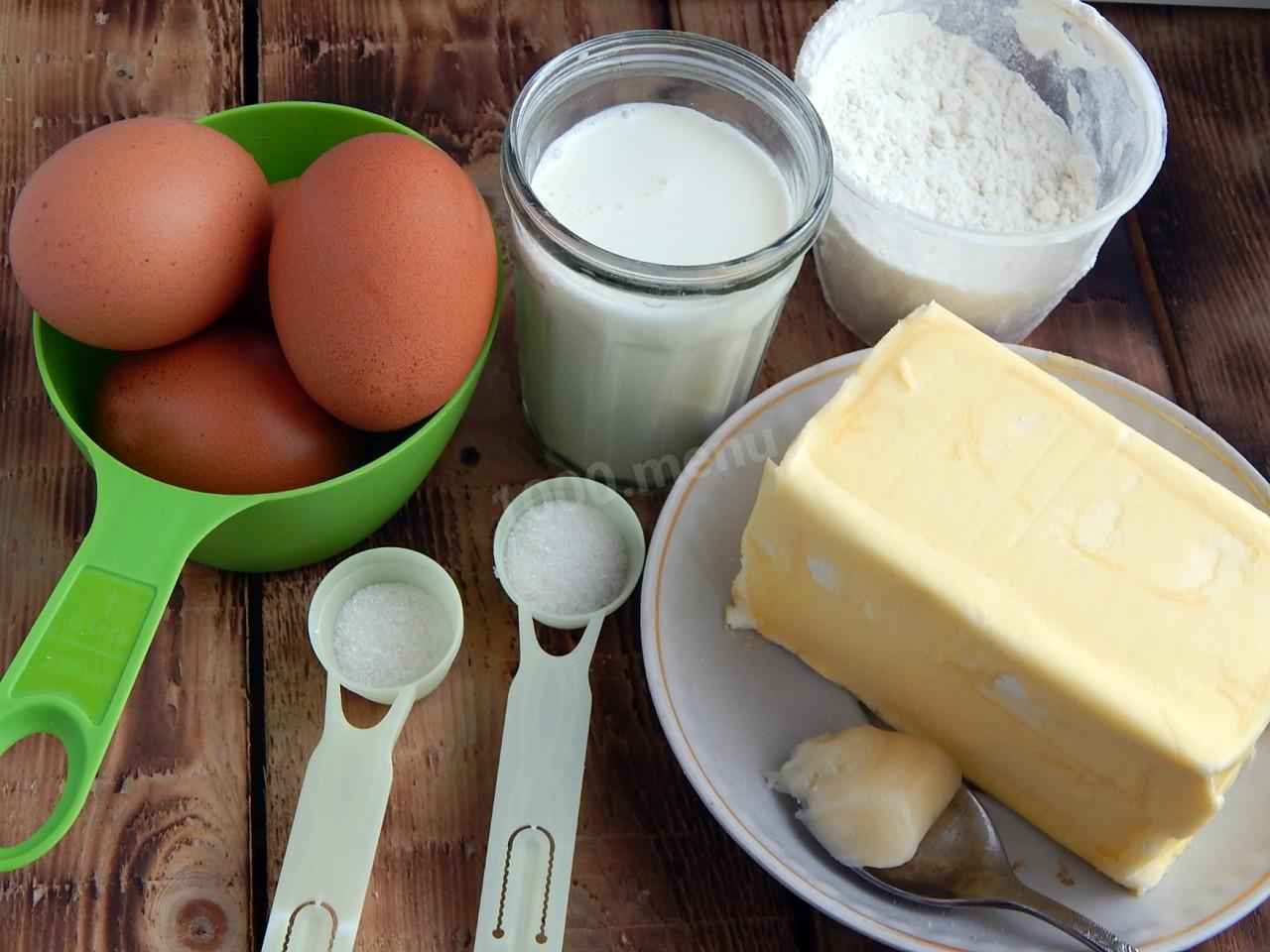 Пирог масло мука яйца сахар. Ингредиенты для манника. Торт Дамский каприз Ингредиенты. Мука молоко яйца сахар. Молоко, яйцо, сода, мед, сливочное масло.