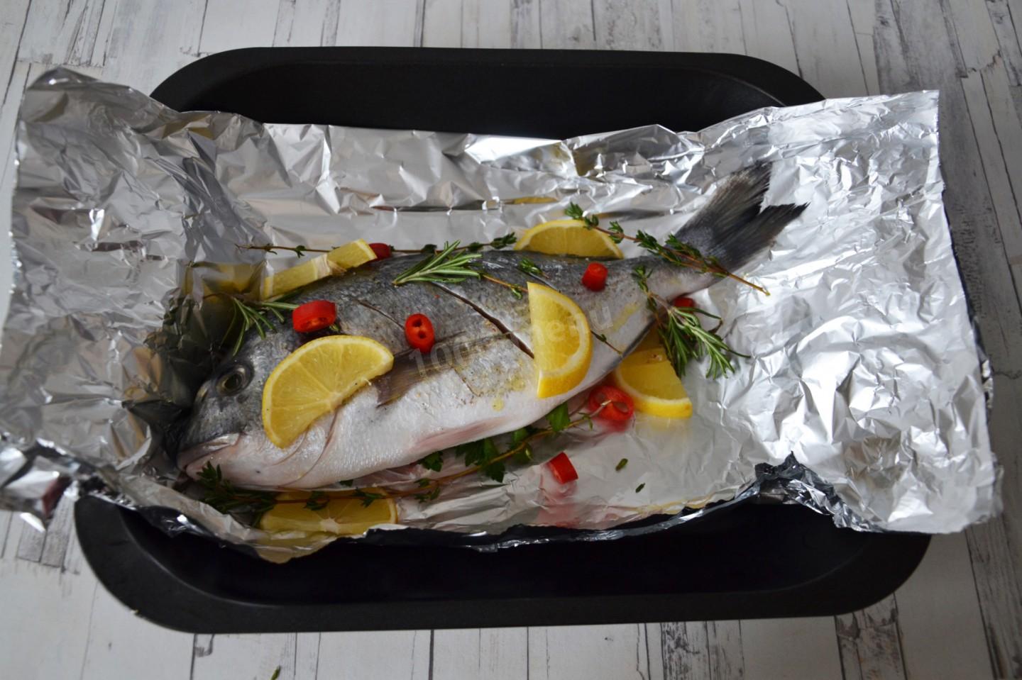Рыба с лимоном в духовке в фольге рецепт с фото с