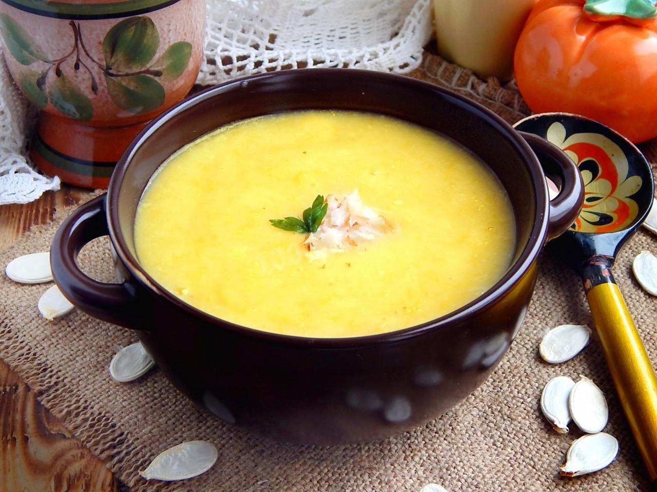 Ингредиенты для крем-супа из картофеля и тыквы с плавленым сыром