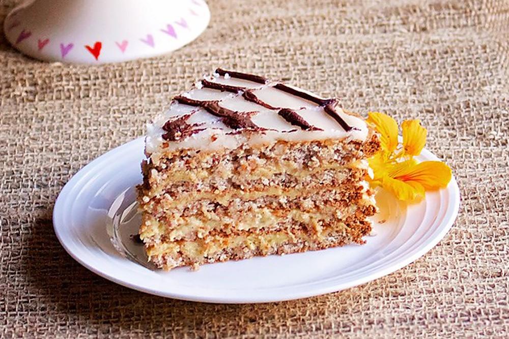 Торт маркиза с безе и орехами рецепт с фото пошагово
