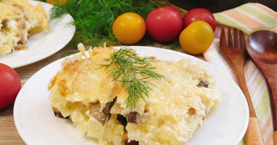 Мясо с картошкой грибами и сыром