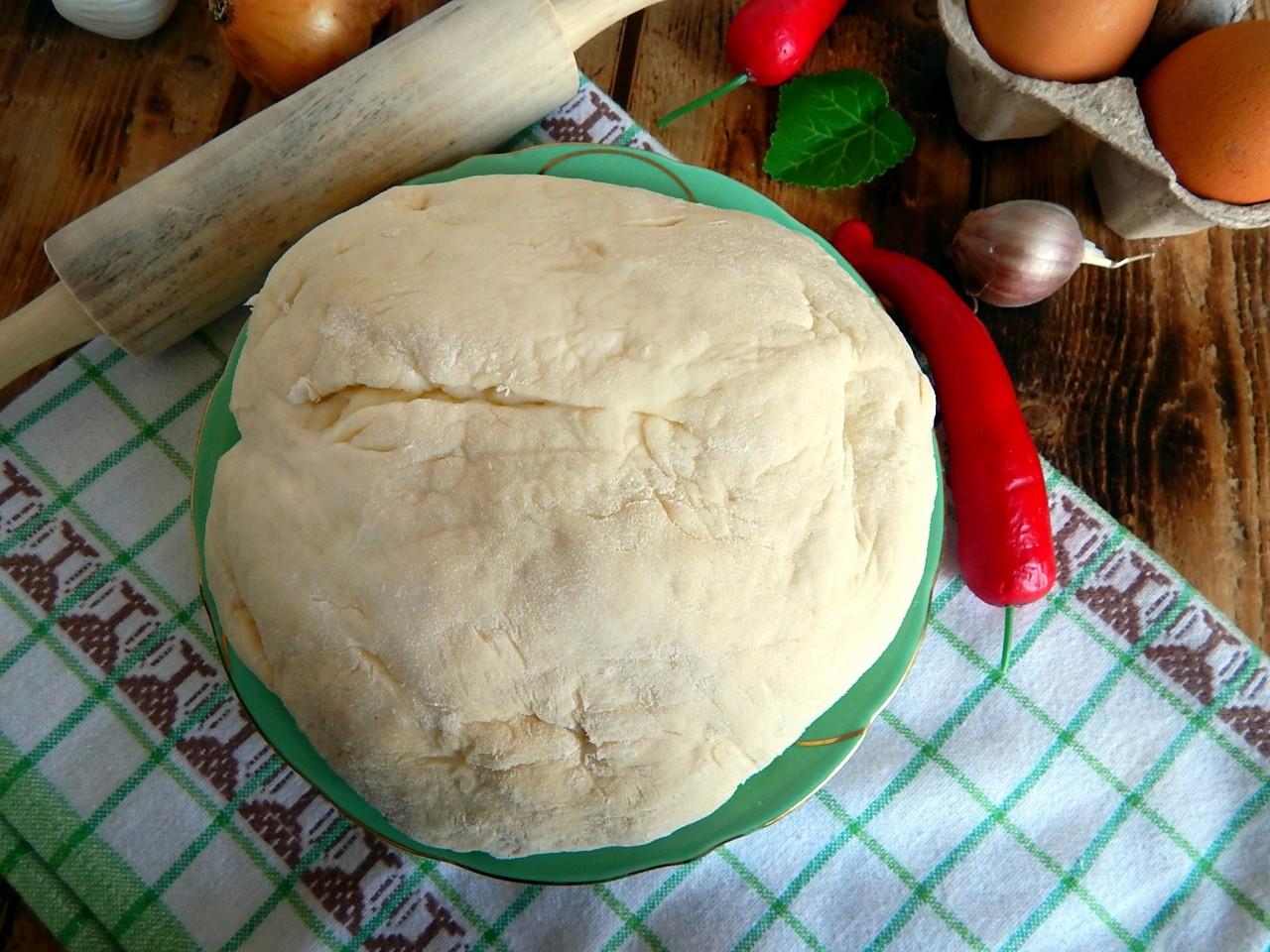 Тесто на пиццу дрожжевое на молоке рецепт с фото пошагово