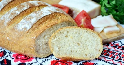 Хлеб из гречневой и пшеничной муки на дрожжах и сыворотке