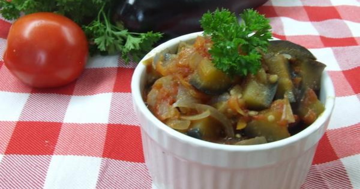 заалюк (икра) из цветной капусты.
заалюк (икра) из цветной капусты.