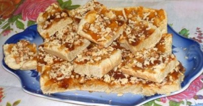 Печенье на маргарине с повидлом и грецкими орехами