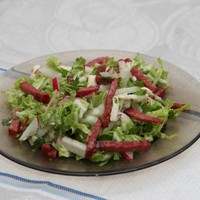 Салат с копченой курицей, помидорами и сыром рецепт с фото Салат с копченой курицей, помидорами и сыром рецепт с фото