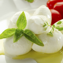 С моцареллой