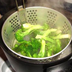 Салат с тунцом и шампиньонами консервированным рецепт