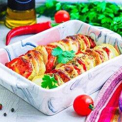 Кабачки с картошкой в духовке