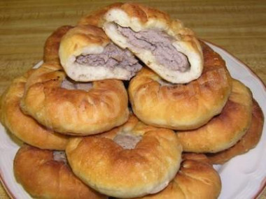 Простые беляши с мясом