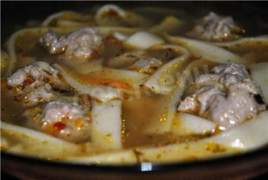 Лапша с фрикадельками