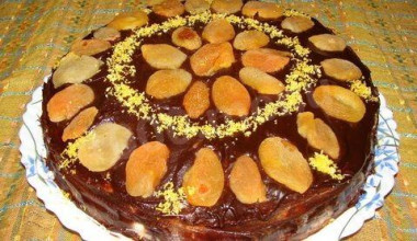 Пражский торт с курагой
