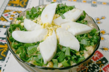 Салат из крабовых палочек и яйца
